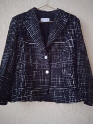 Стильный твідовий жакет люкс бренда Basler. 