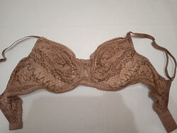 Бюст люкс бренду Hanro