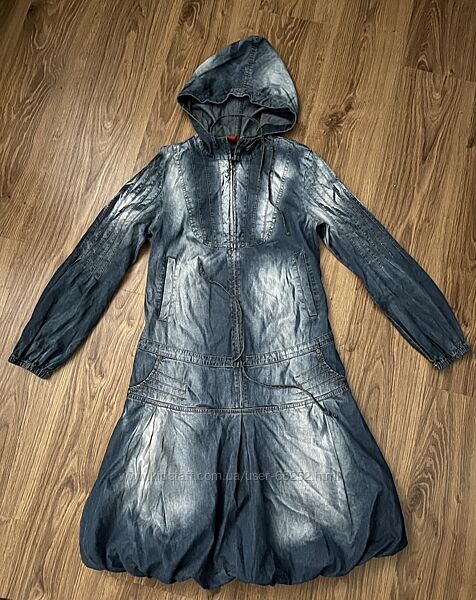 Дуже гарна, ефектна джинсова сукня VILA.