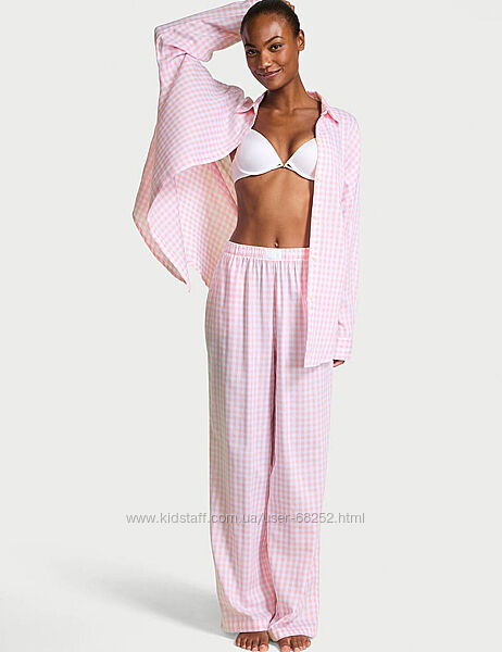 Дуже гарна піжама Victoria&acutes Secret. 