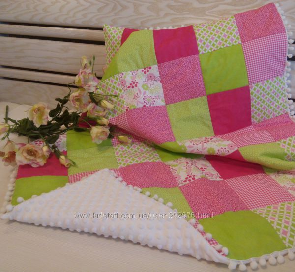 Одеяла, подушечки