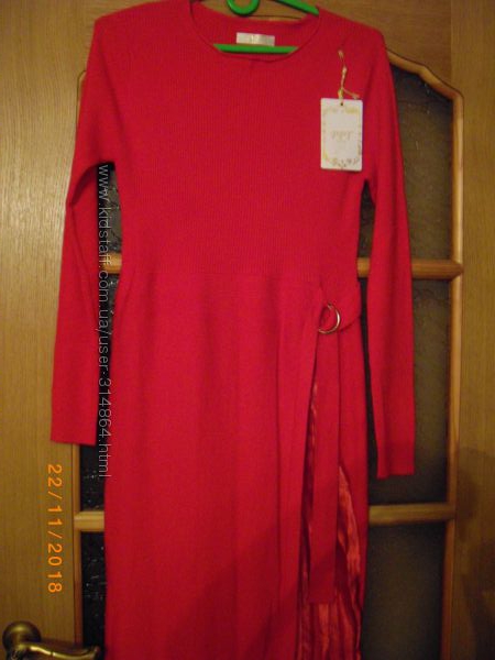 Платье нарядное трикотажное р. 42-50