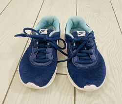 Кроссовки найк  Nike  33-34 размер