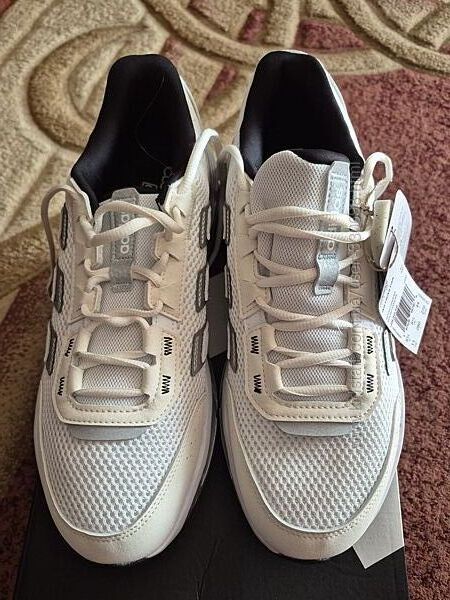 Кросівки adidas