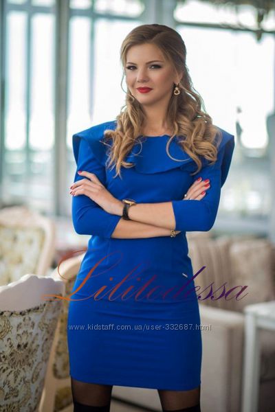 Платье с воланами р. 42 в наличии