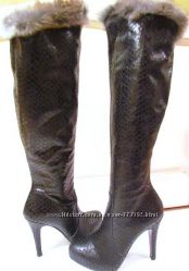 Женские высокие кожаные сапоги Baldinini, Италия. Суперскидка 70 процентов