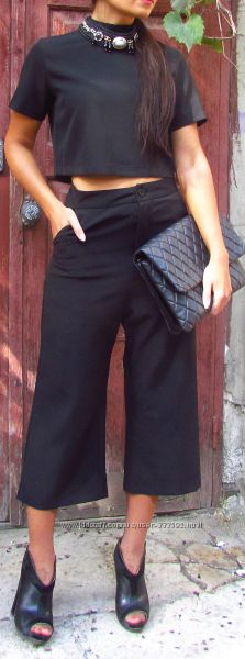 Стильный костюм брюки-кюлоты и кроп-топ, Италия, скидка