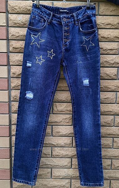 Модные джинсы со стразами