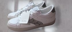 Кеди bershka