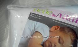 Фирменная латексная детская подушка 30 на 40 см. фабрика EKOH Болгария