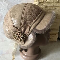 Бежевая шляпка клош на флисе. 5657/уценка