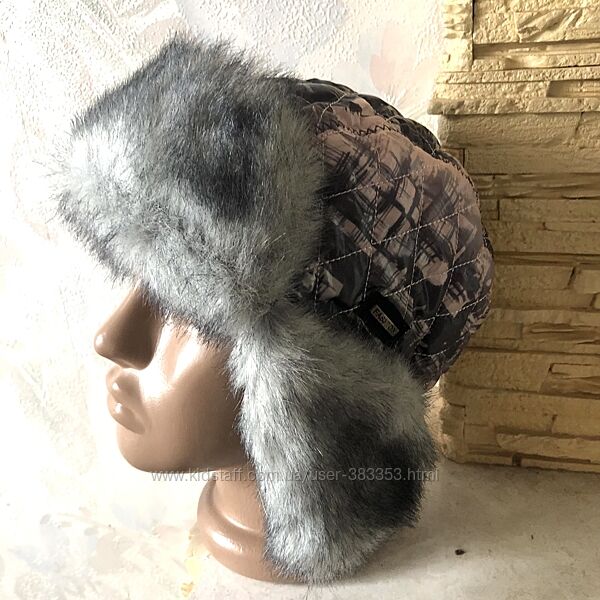 Шапка ушанка из плащевой ткани с пушистым мехои. 58 см