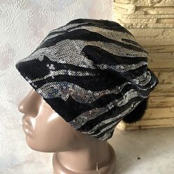 Шапочка из пайеток на Фелисе  серебристо черная 
