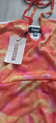 Яскрава сукня Missguided