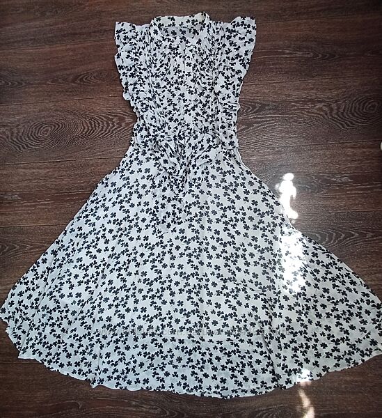 Сукня чорно-біла