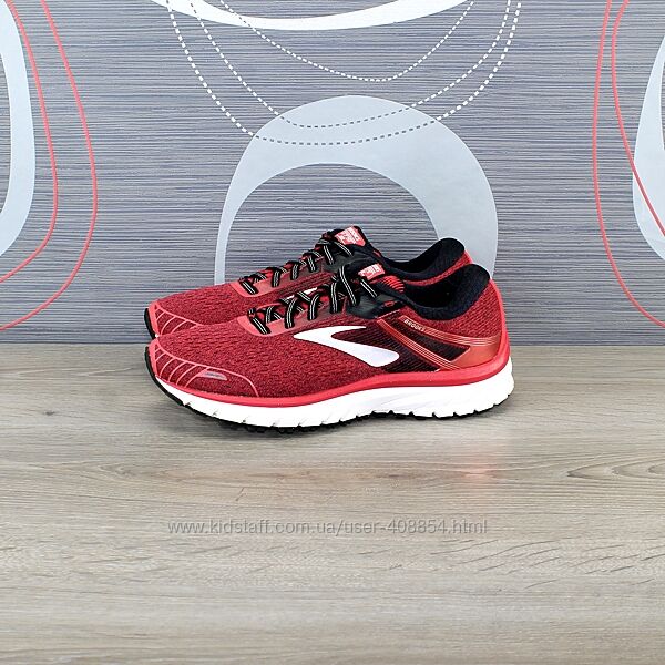 Кросівки Brooks