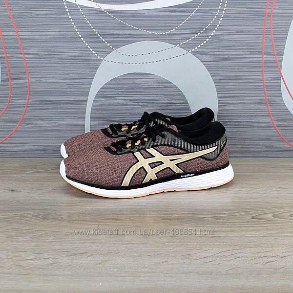 Кросывки Asics