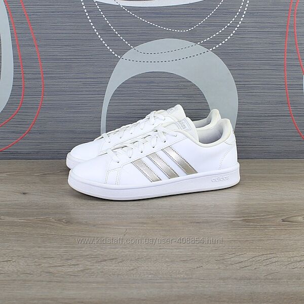 Кросівки Adidas