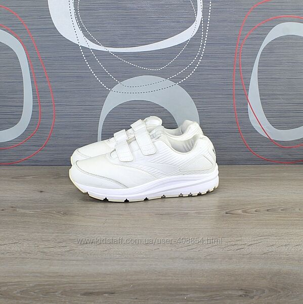 Кросівки Brooks