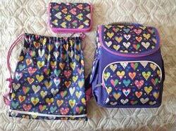Набір шкільний рюкзак, пенал, сумка для взуття.