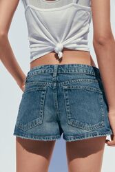 шорти zara , 32 розмір, середня посадка. 