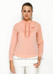 персиковая женская блузка MA&GI с жабо