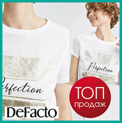 Белая женская футболка Defacto с надписью Perfection и ажурным принтом