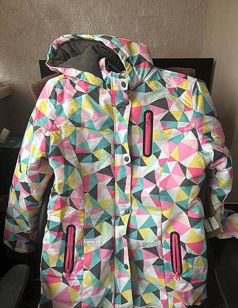 Waikiki тепла зимова куртка 156-160см