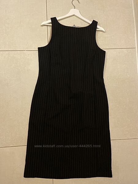 Платье футляр