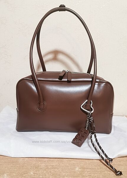 Шкіряна топова сумка сезону 2025 - 2026