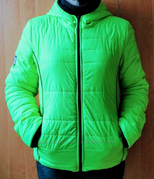 Демисезонная куртка  44-46 размер. Рост 155-165 см