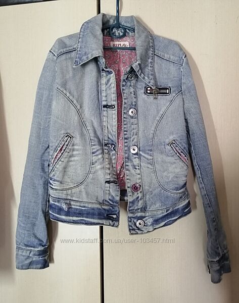 Джинсовая куртка