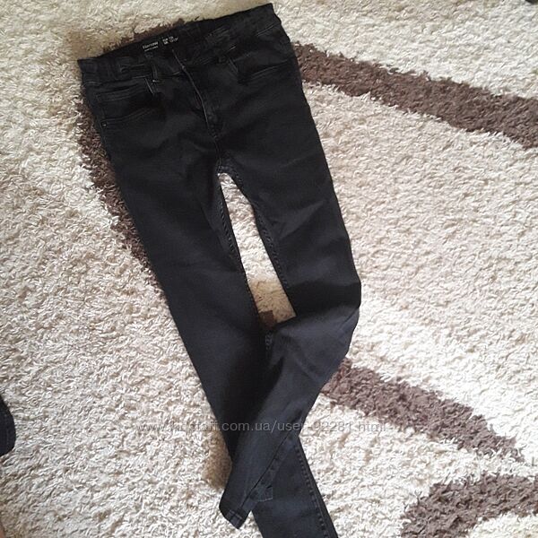Черные джинсы с порваностями New look 11-13 лет 