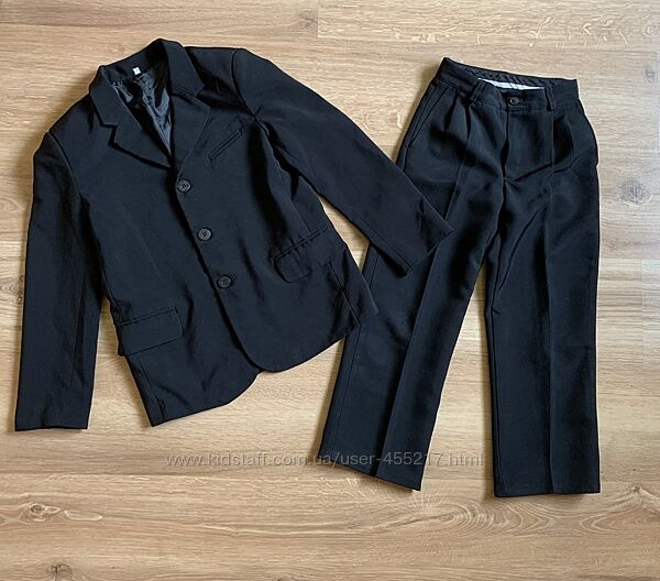 Костюм школьный пиджак брюки на 6-8 лет размер 38