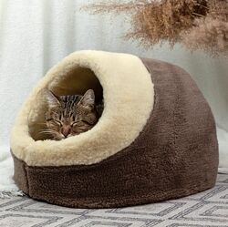 Будиночок лежанка з хутра овчини для котів та собачок-найтепліша пропозиція