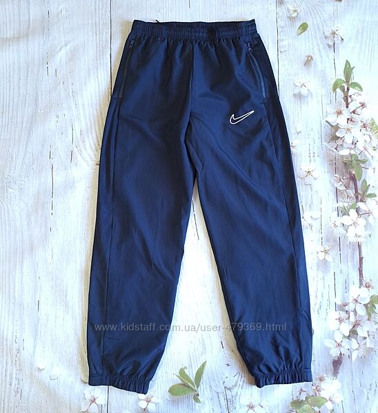 Спортивные штаны Nike рост 137-147