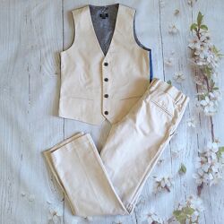 Стильный костюм-двойка от Matalan указано 10 лет. Брюки и жилет