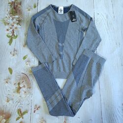 Зональное бесшовное термобелье Crivit в размере 134-140