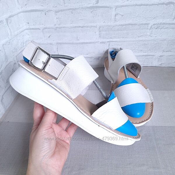 Кожаные сандалии, босоножки на танкетке Clarks размер EUR 42