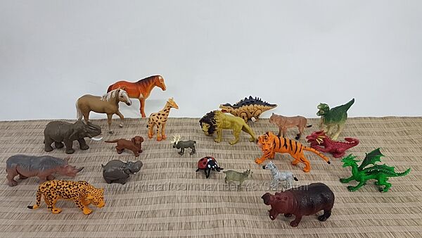 Игрушки 20 шт / лошадь Schleich Palomino Stallion/ собака такса safari