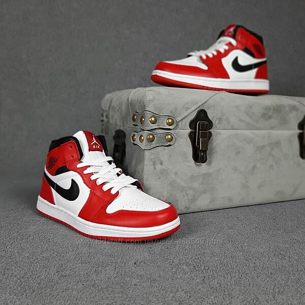 Кроссовки Nike Air Jordan, кожа, красные с белым