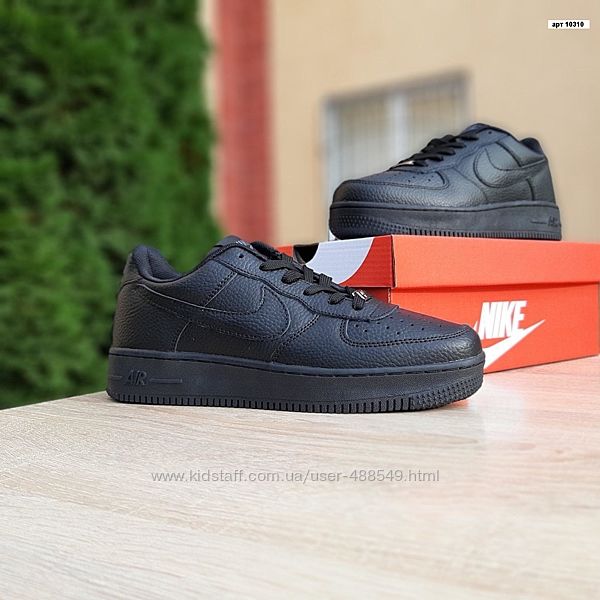 Кроссовки мужские Nike Air Force Чёрные с тиснением
