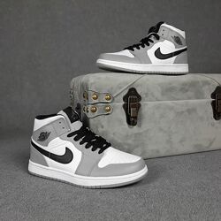 Кроссовки женские Nike Air Jordan, кожа, белые с серым