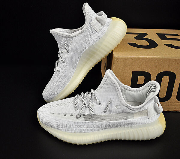 Кроссовки женские Adidas Yeezy Boost 350 v2, белые