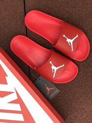 Шлепанцы мужские Nike Air Jordan , красные