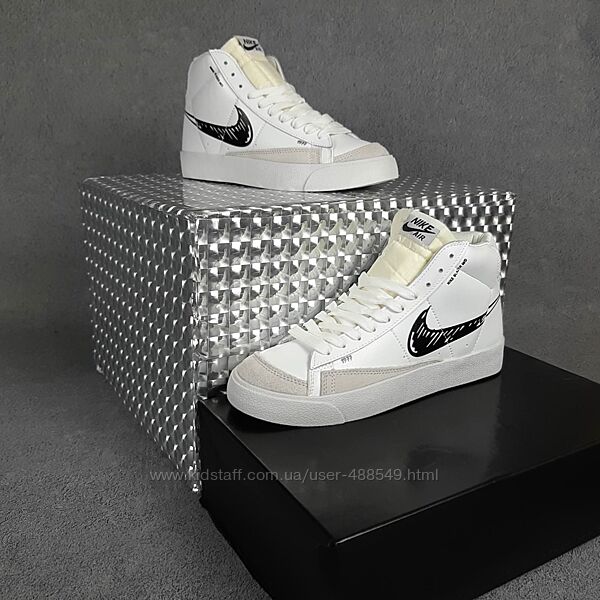 Кроссовки женские Nike Blazer Mid 77, белые
