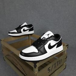 Кроссовки подростковые Nike Air Jordan 1 low, низкие белые с чёрным