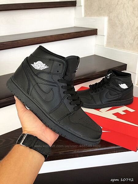 Кроссовки Nike Air Jordan, черные, кожа 36-41р