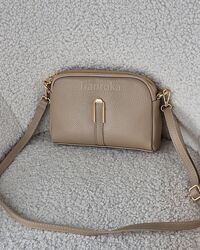 #9: светлый тауп