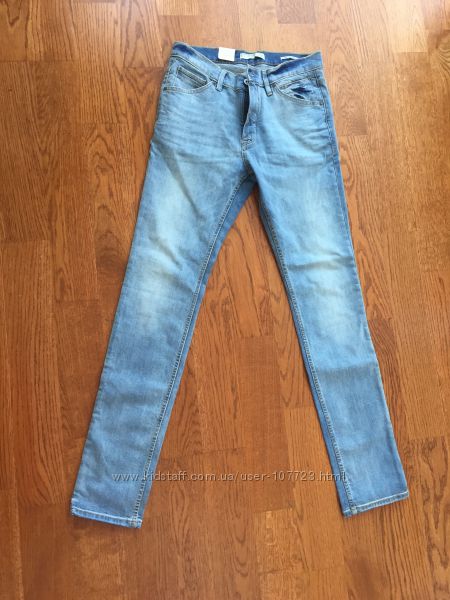 Мужские джинсы slim Манго р. 40 испанский 30 американский